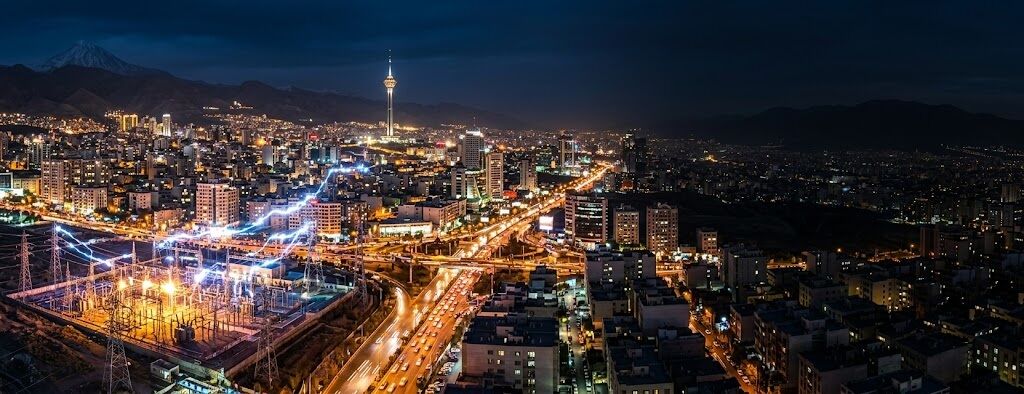 امسال برای اولین بار رشد سالانه مصرف برق نزولی شد